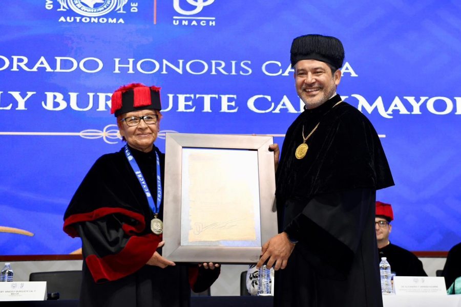 Honoris Causa Dra. Rubi Aracely Burguete Cal y Mayor